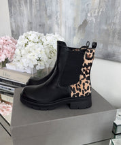 Stilfulde knæhøje støvler i sort med komfortabelt inderfor til hverdagsbrug 4