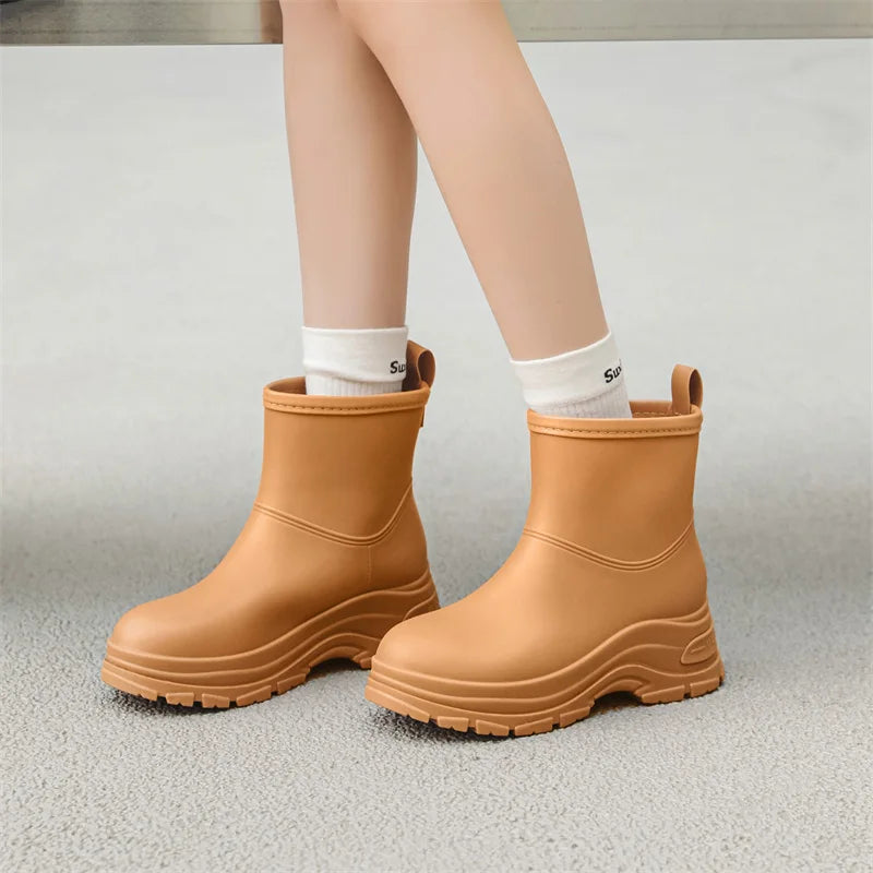 Vandtætte støvler til kvinder med mellemlang læg og skridsikker, tyk ydersål 4