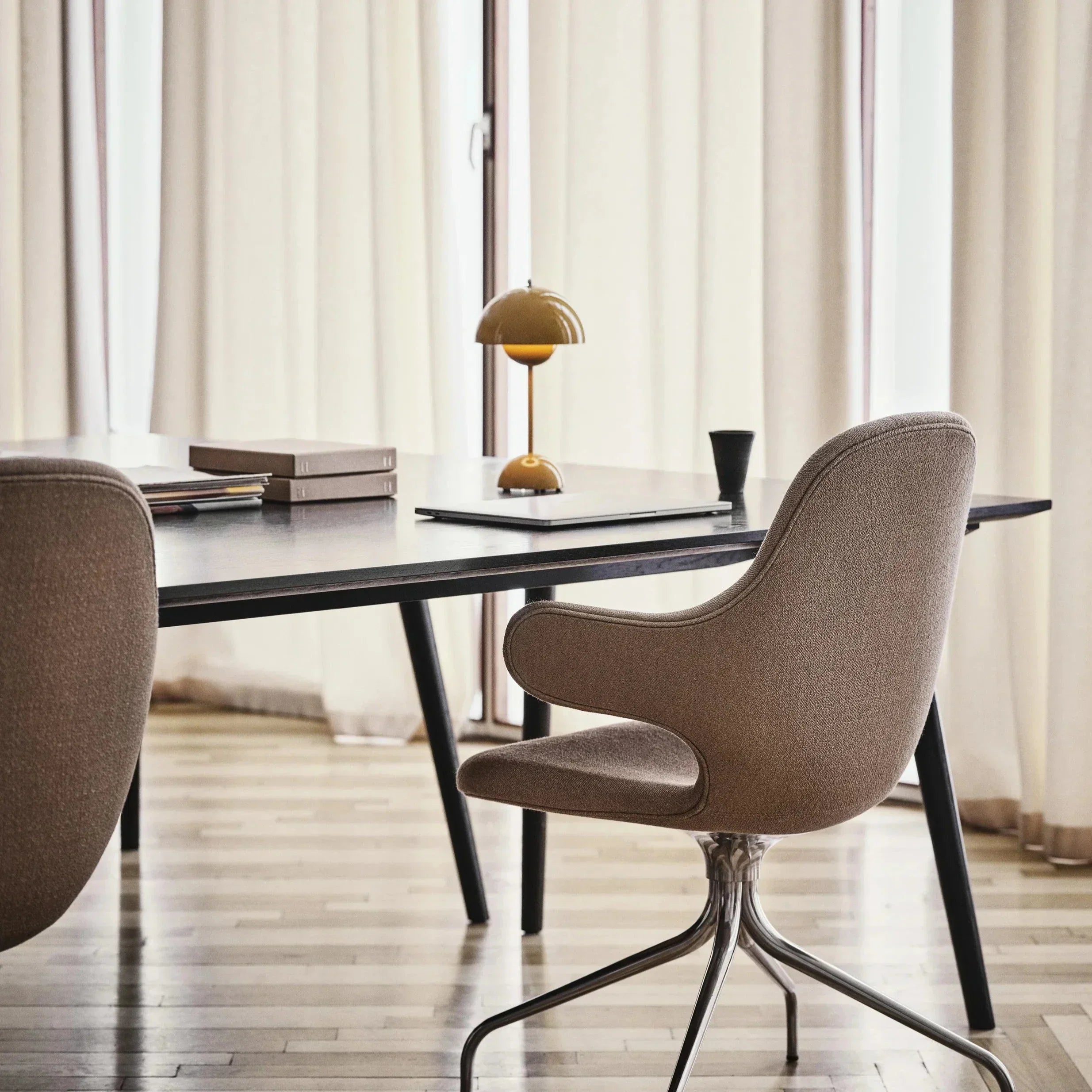 GlowCascade | Moderne Stilfuld Globelampe