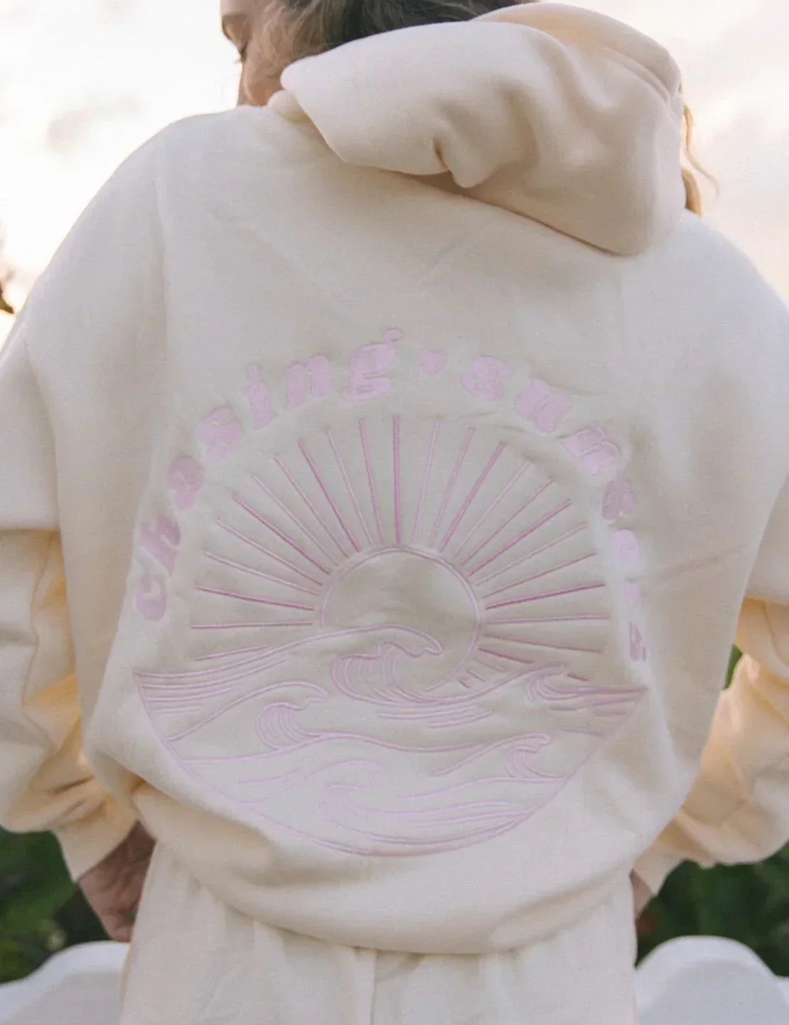 Sunshine | Trendy Dame Hoodie – Komfortabel og Stilfuld