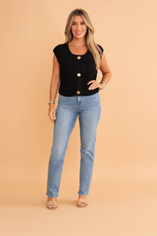 Zwarte dames co-ord set met losvallend kort mouwen overhemd en drawstring shorts