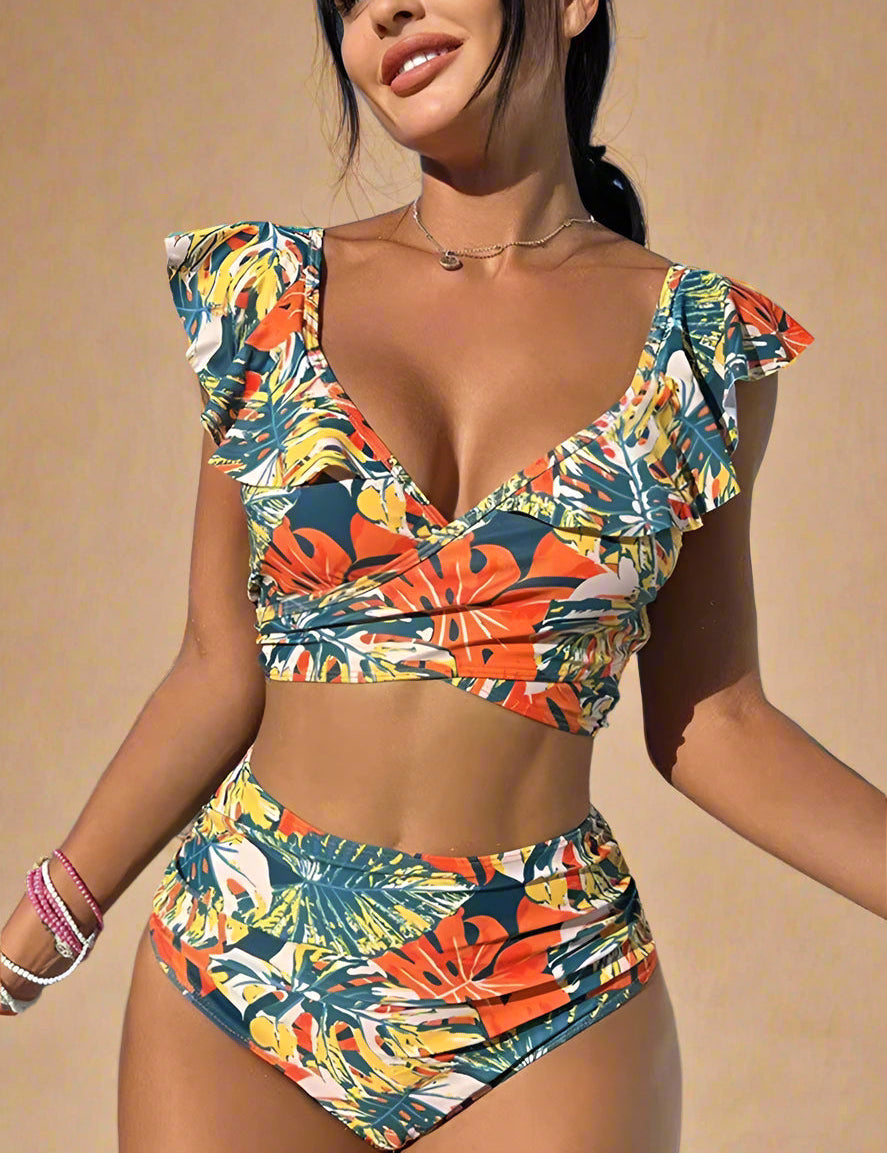 Tweedelig bikini-set met tropische bladprint, diepe V-hals met ruffelmouwen en hoge taille slip met plooidetail