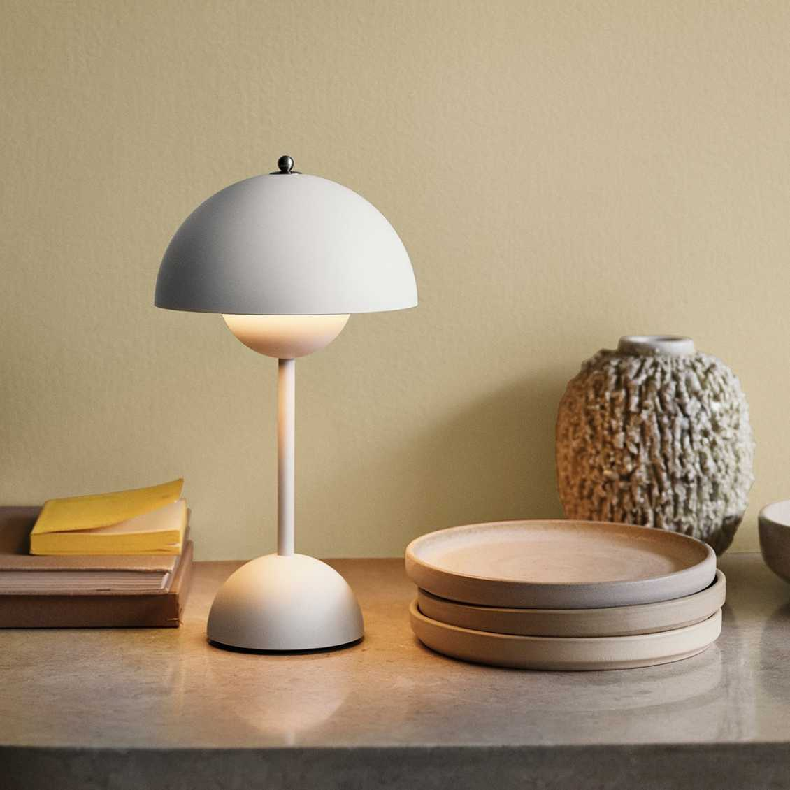 GlowCascade | Moderne Stilfuld Globelampe